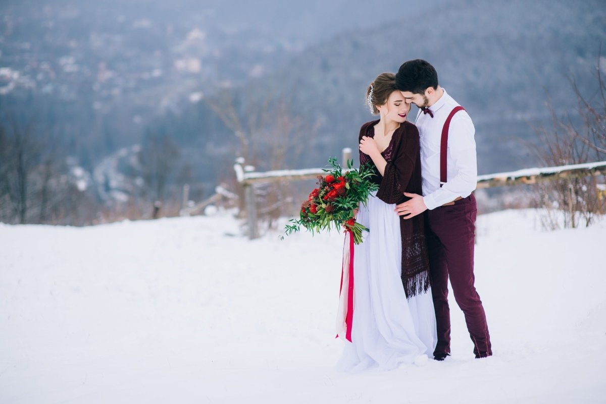 4 Ways to Plan Your Dream Winter Wedding